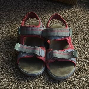 Kids Sandals with Adjustable Straps - Gray and Pink